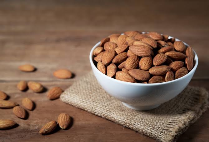 almonds- home remedy for oily skin