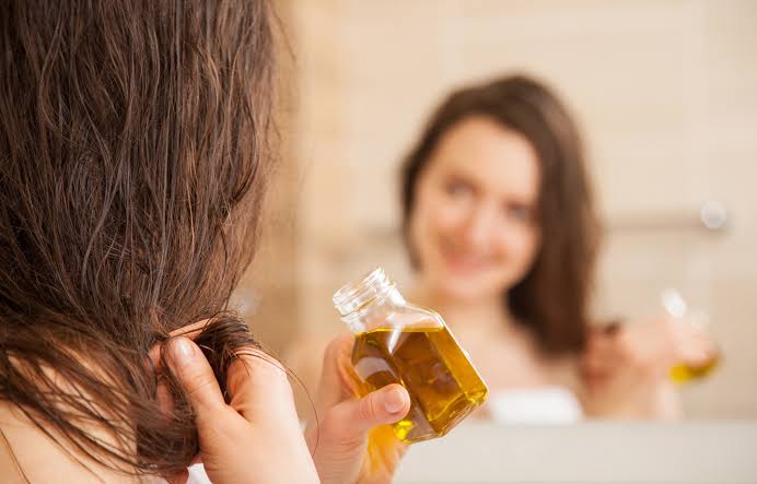 Hair oil to promote healthy hair
